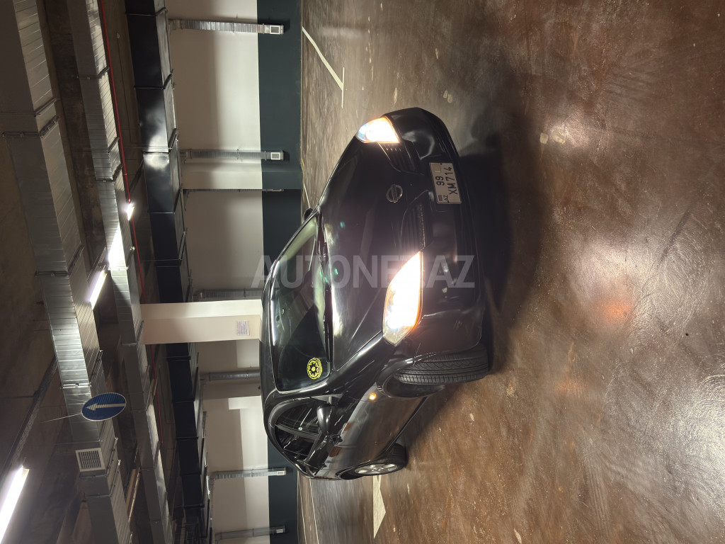 Nissan Primera 2005