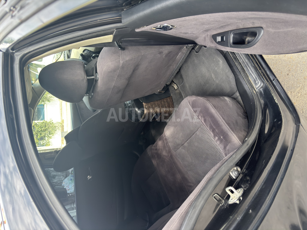 Nissan Primera 2005