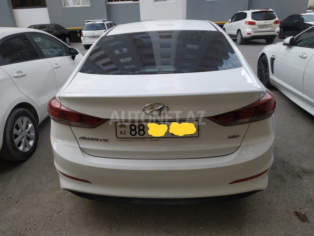 Hyundai Elantra 2017