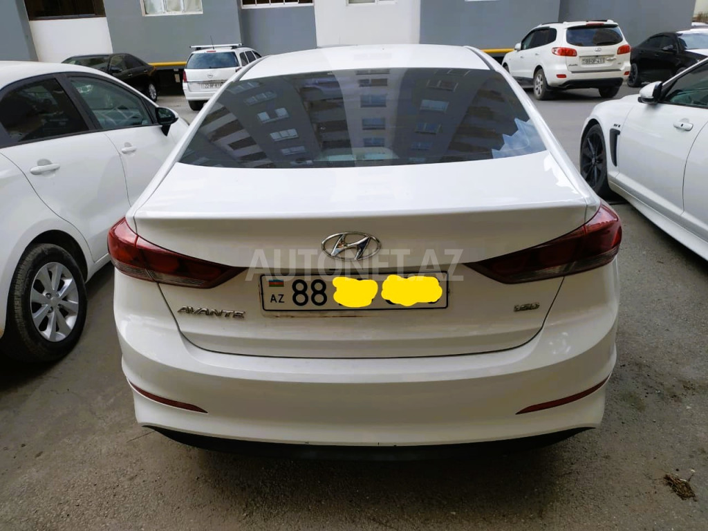 Hyundai Elantra 2017