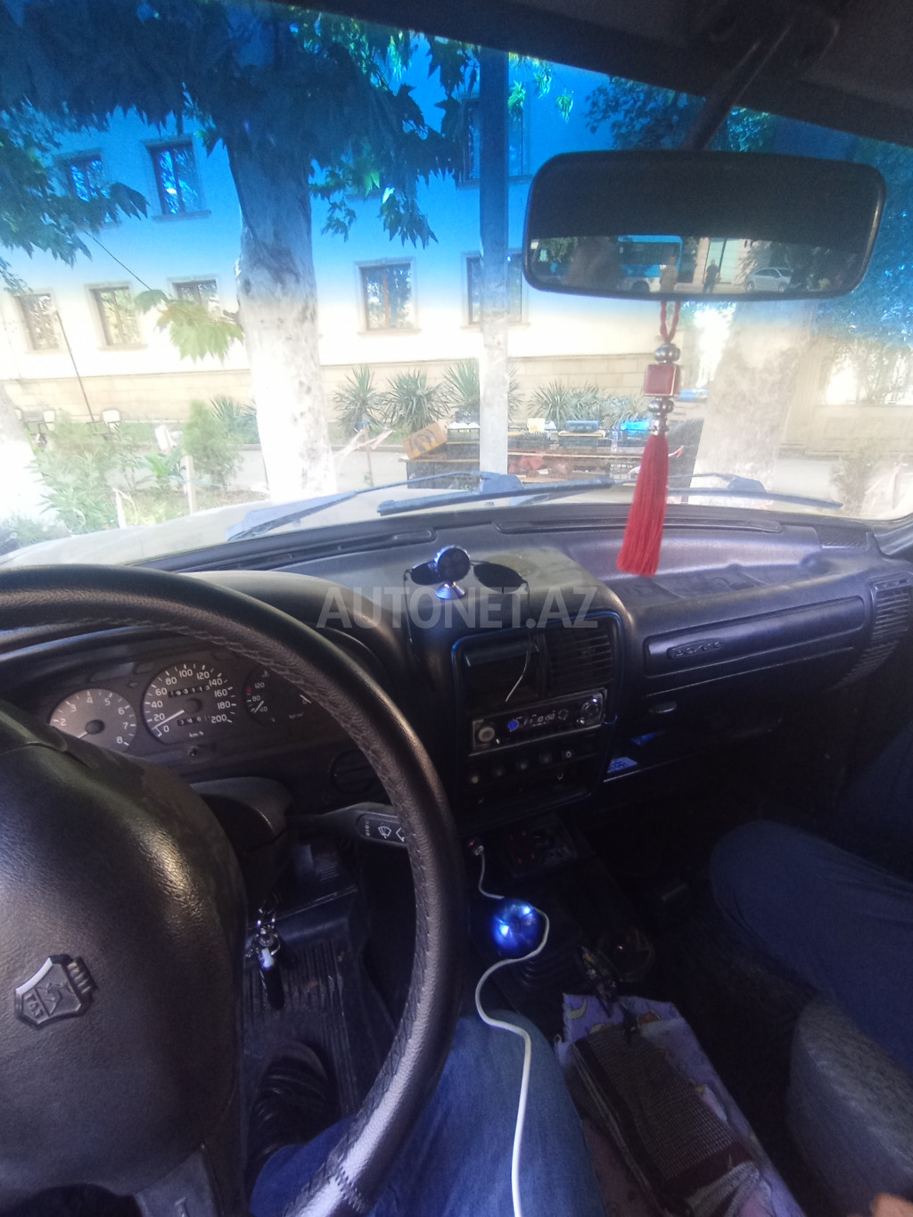 GAZ 3110 "Volga" 2003