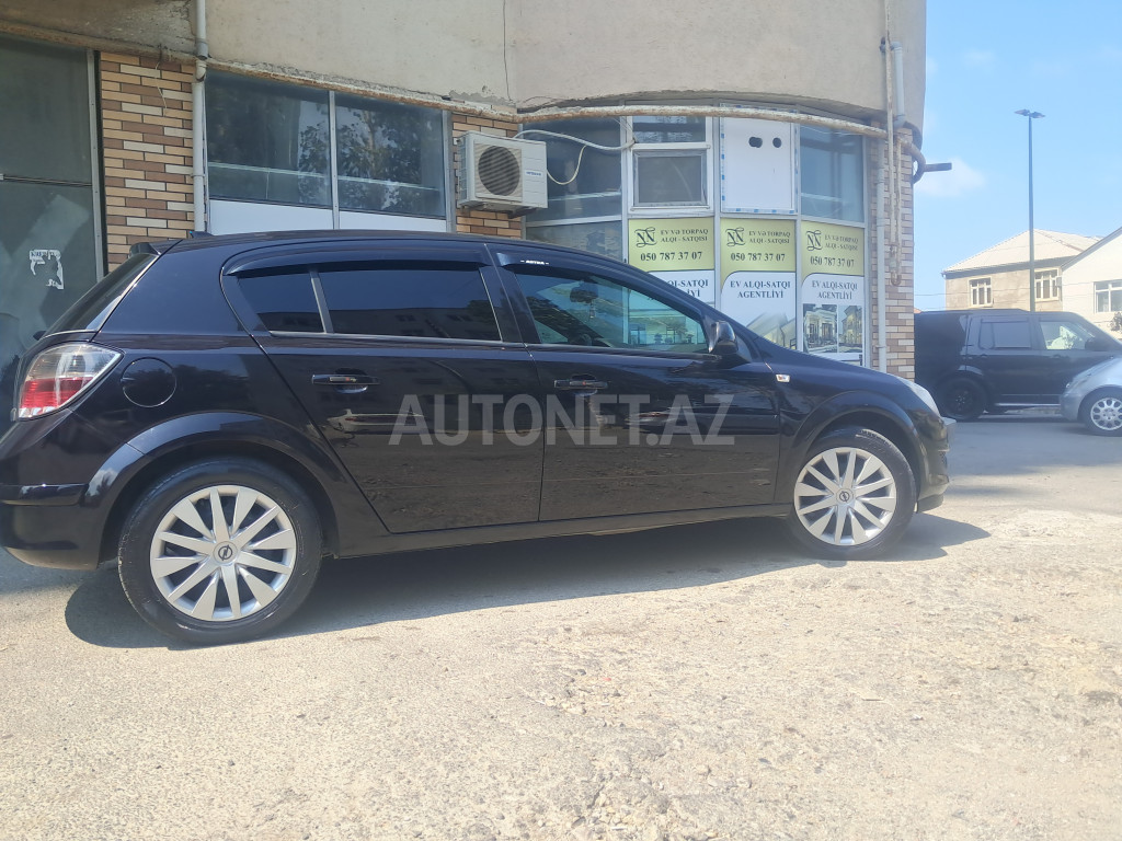 Opel Astra 2009