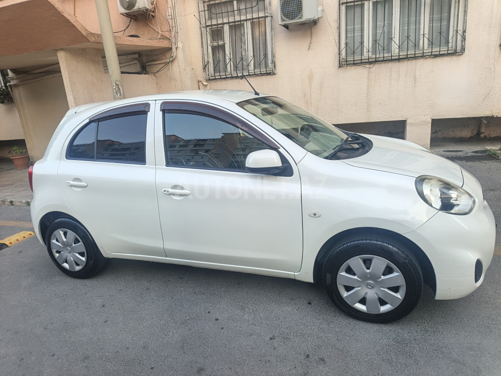 Nissan March 2016