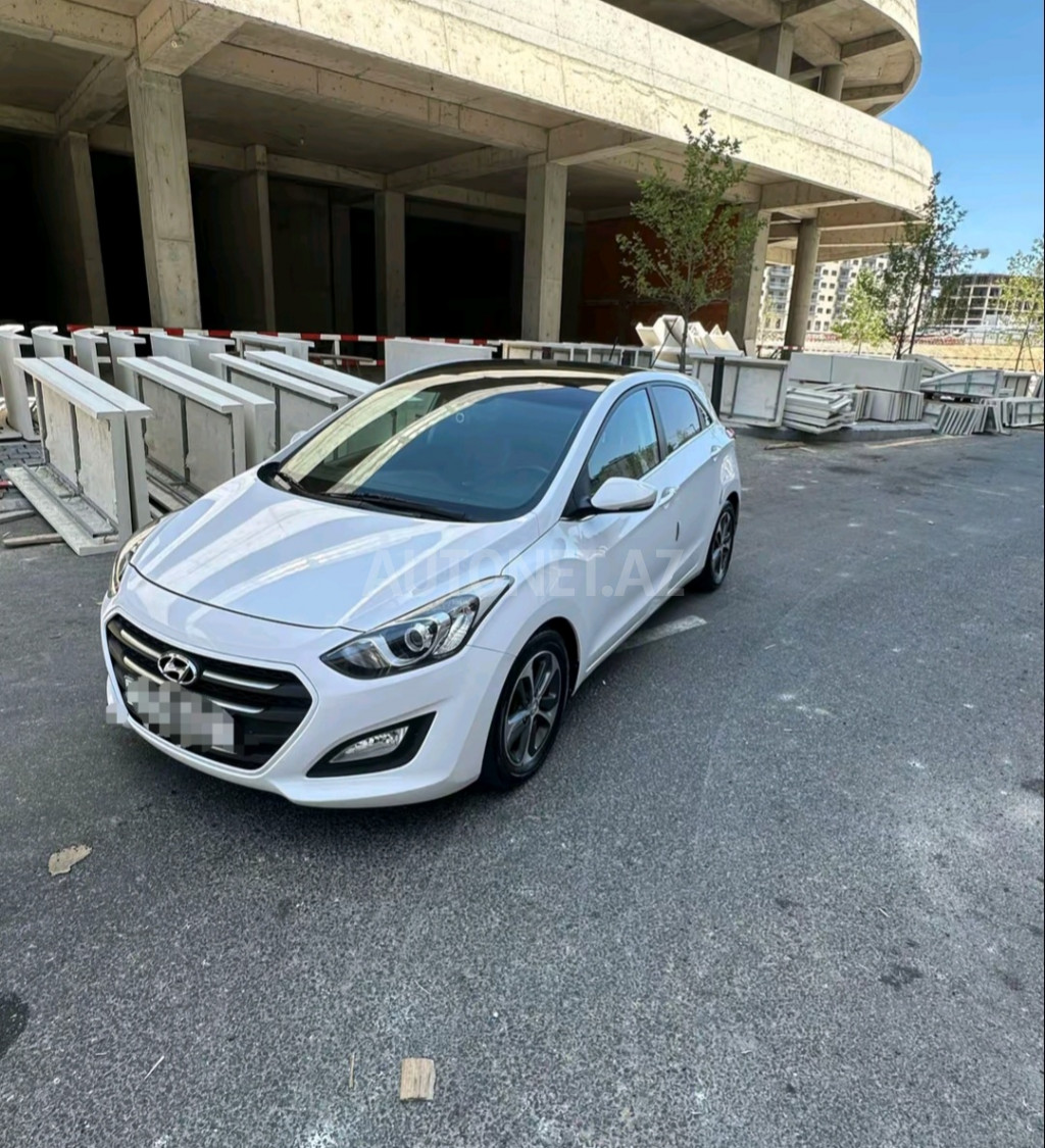 Hyundai i30 2015