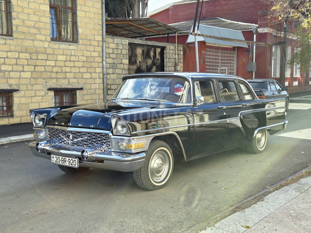 GAZ 13 "Chayka" 1970