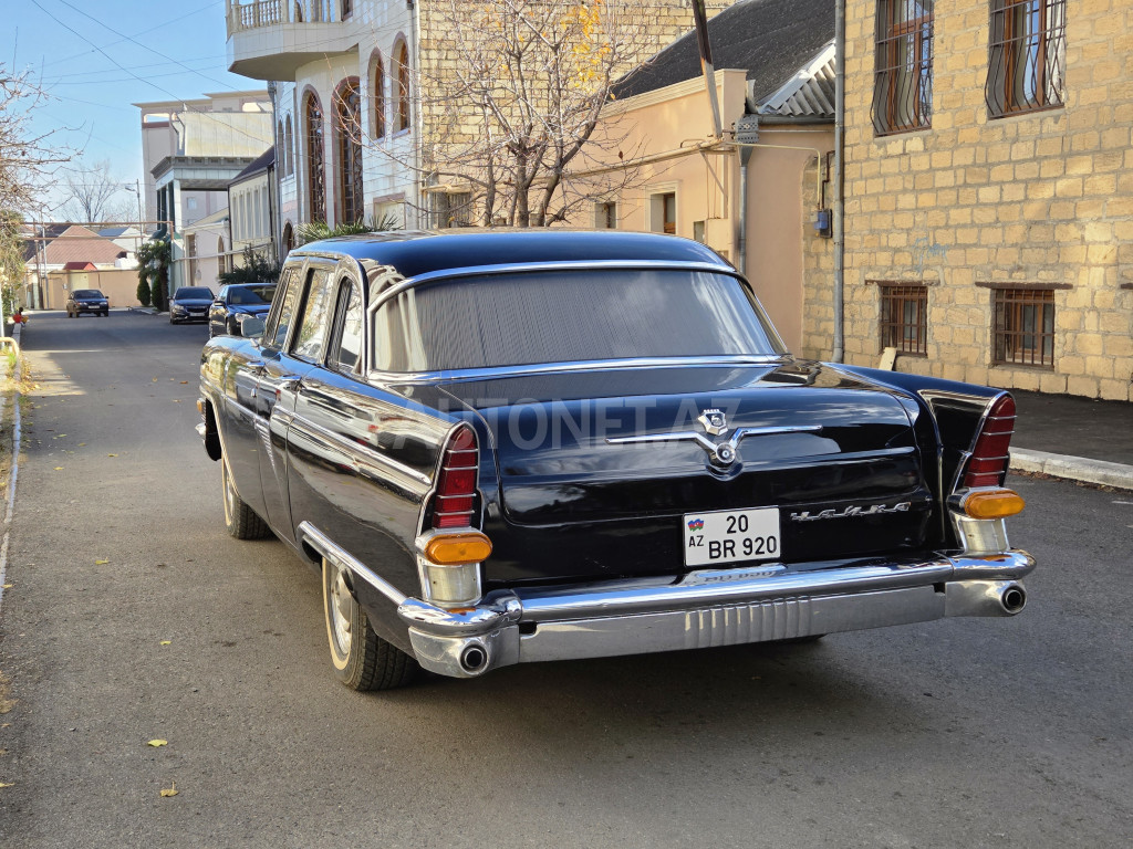 GAZ 13 "Chayka" 1970