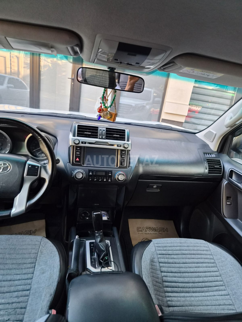 Toyota Land Cruiser Prado 2014