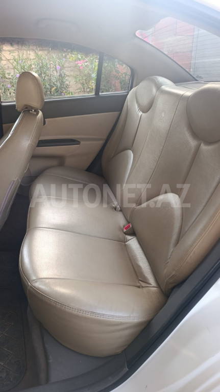 Hyundai Accent 2008