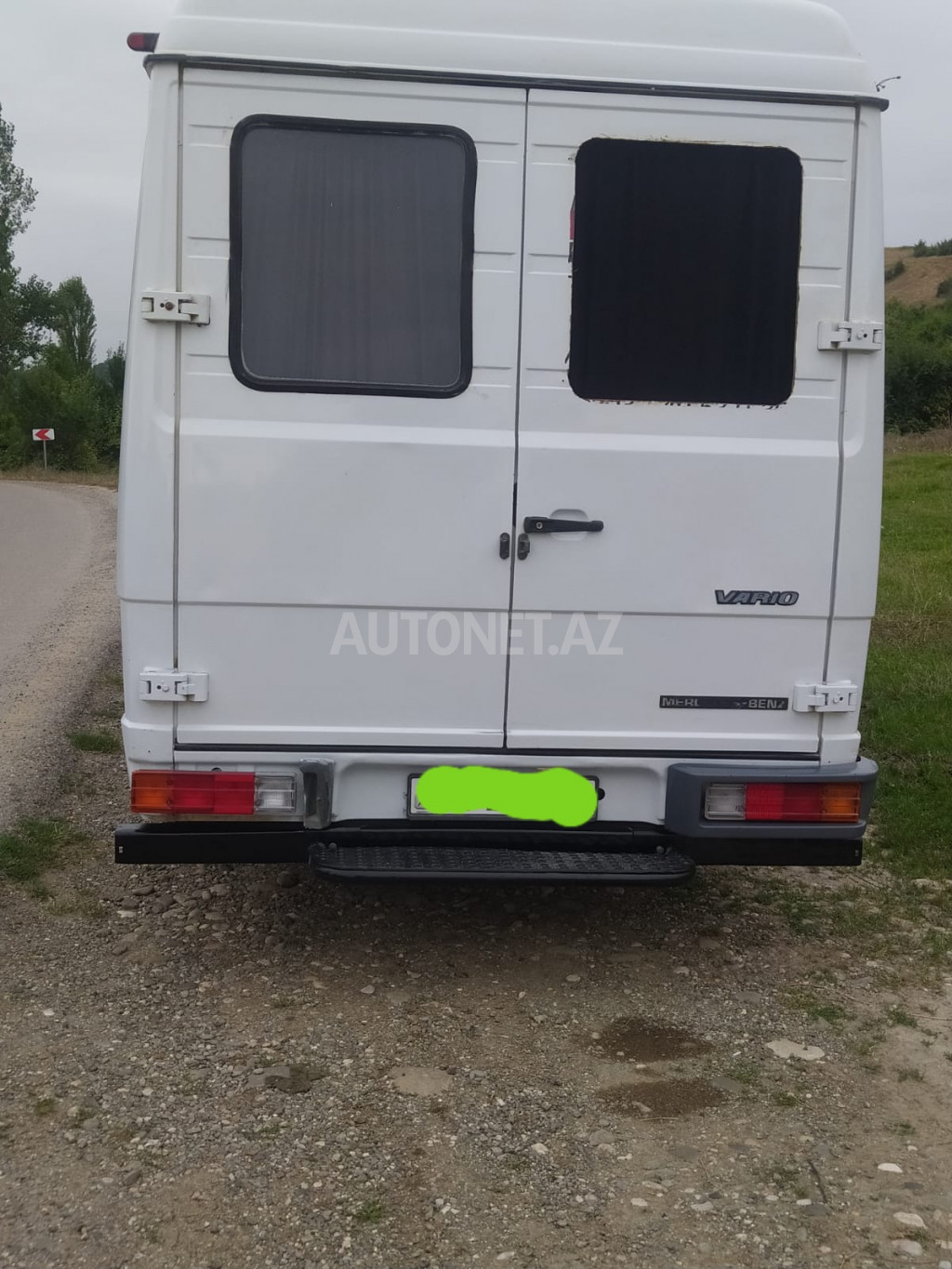Mercedes 208 D 1998
