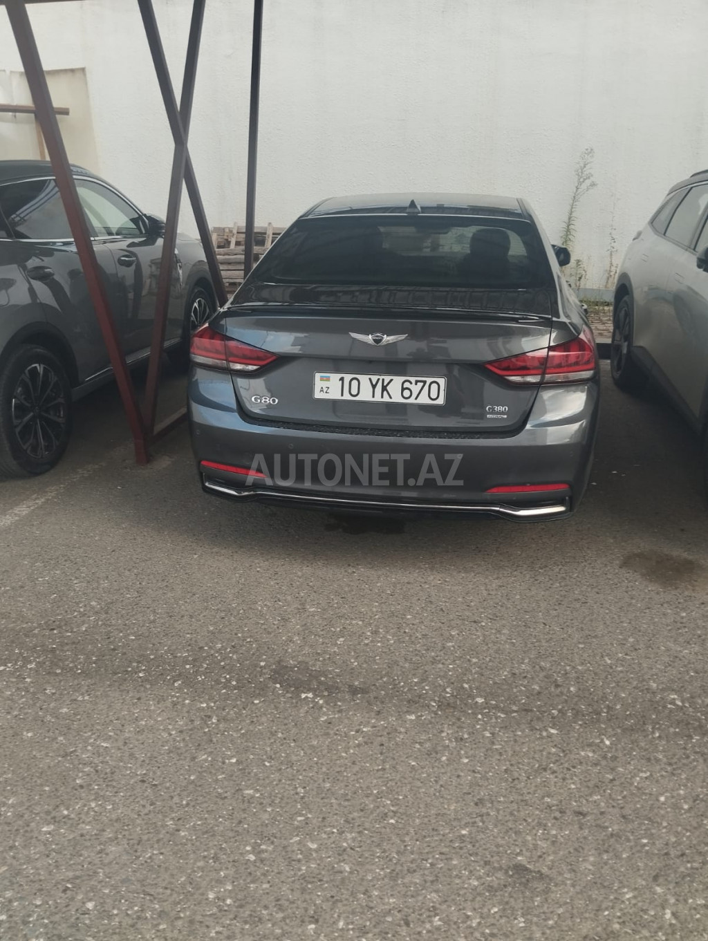 Hyundai Genesis 2019