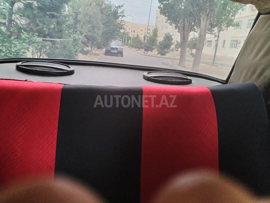 LADA (VAZ) 2103 1983