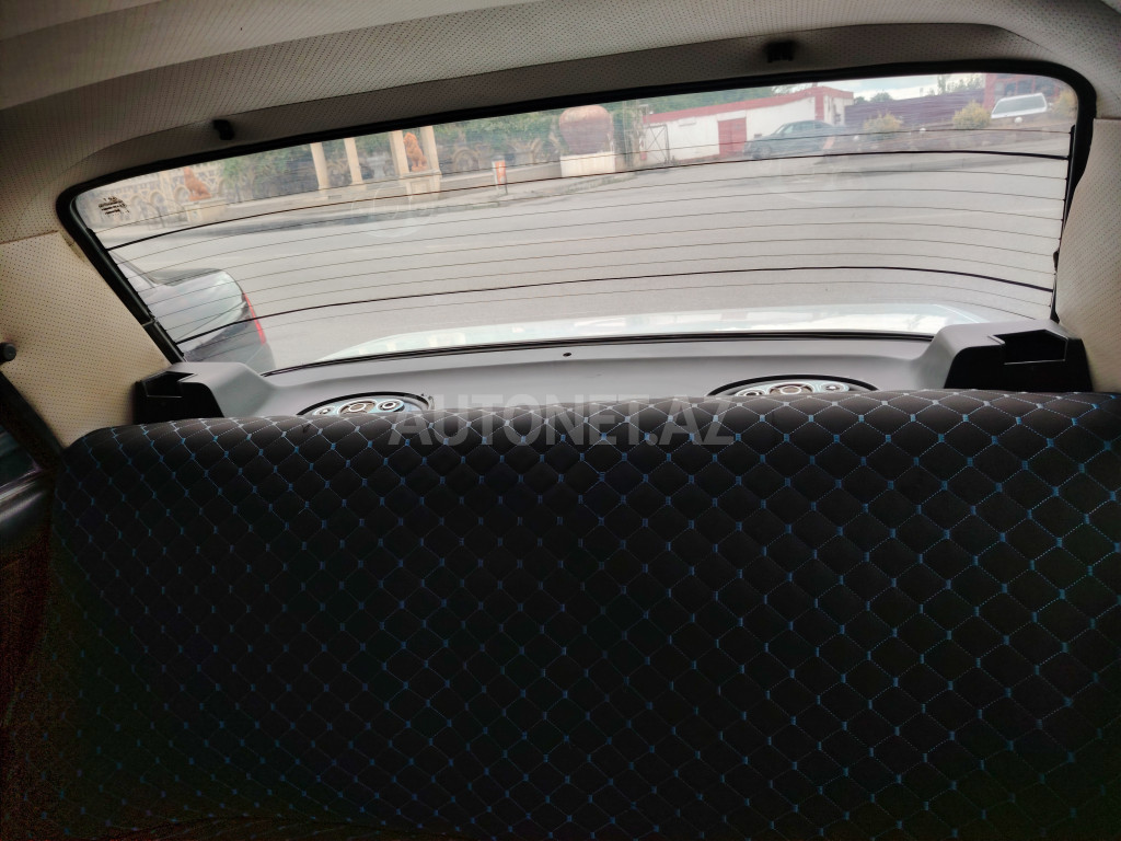 LADA (VAZ) 2107 2004