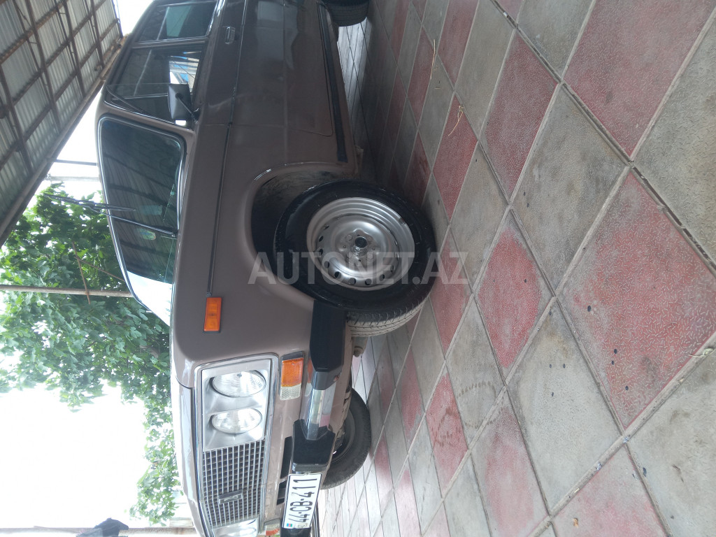 LADA (VAZ) 2106 1989