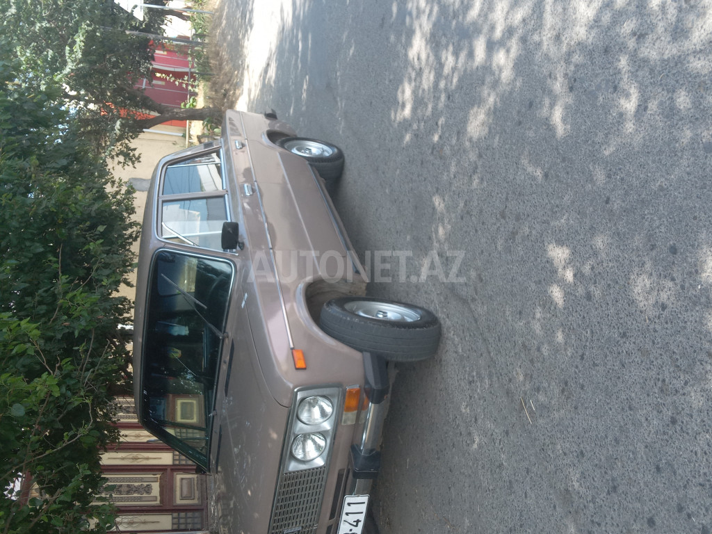 LADA (VAZ) 2106 1989