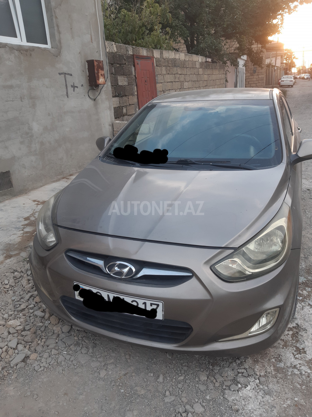 Hyundai Accent 2013
