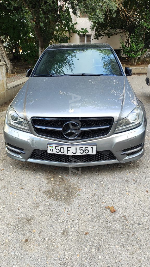 Mercedes C 300 2012