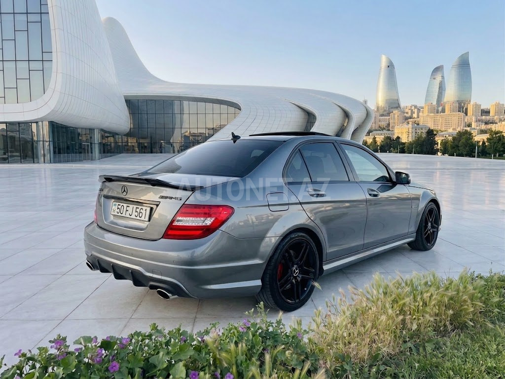 Mercedes C 300 2012