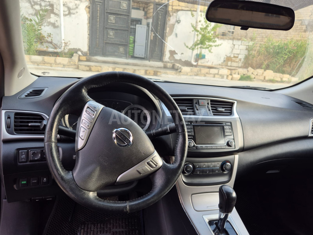Nissan Sentra 2015