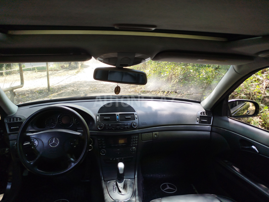 Mercedes E 240 2002