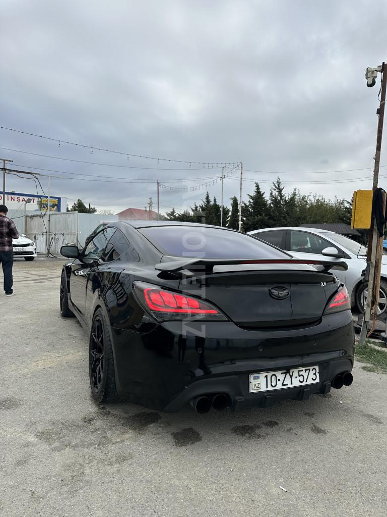 Hyundai Genesis Coupe 2011