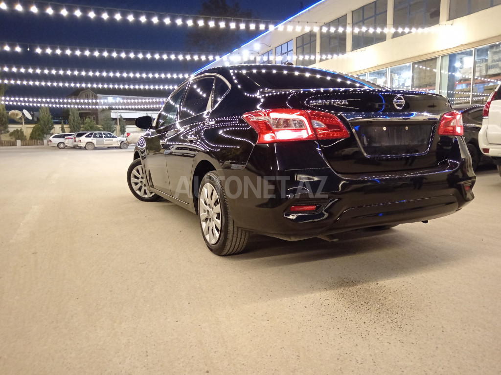 Nissan Sentra 2017