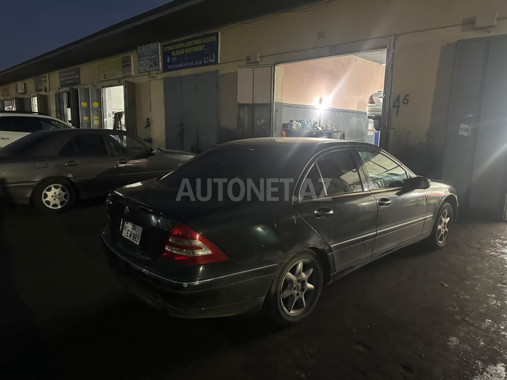 Mercedes C 240 2001