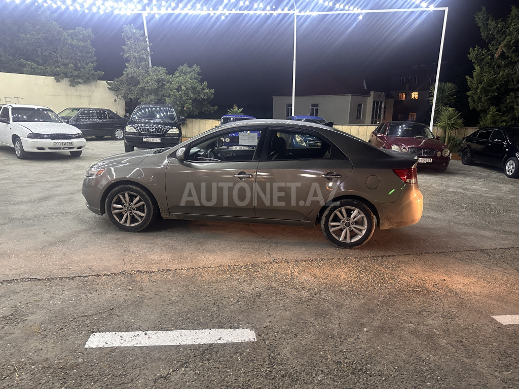 Kia Cerato 2011
